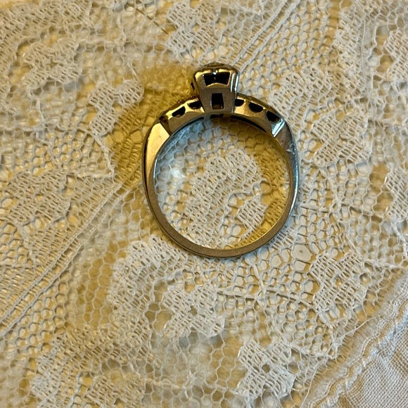 Art Deco Vintage Diamond Ring Size 6.5 - Picture 11 of 12